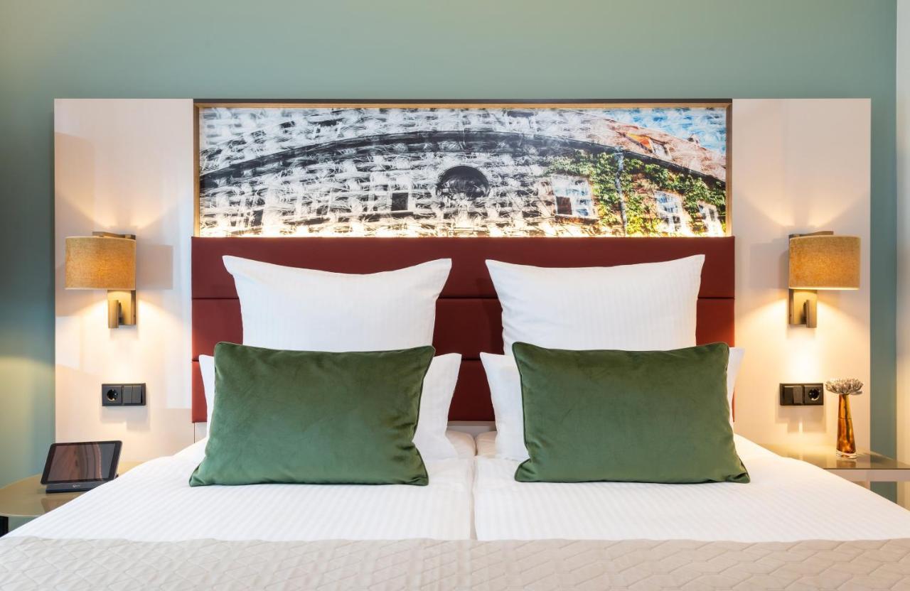 Hotel Leonardo 4*