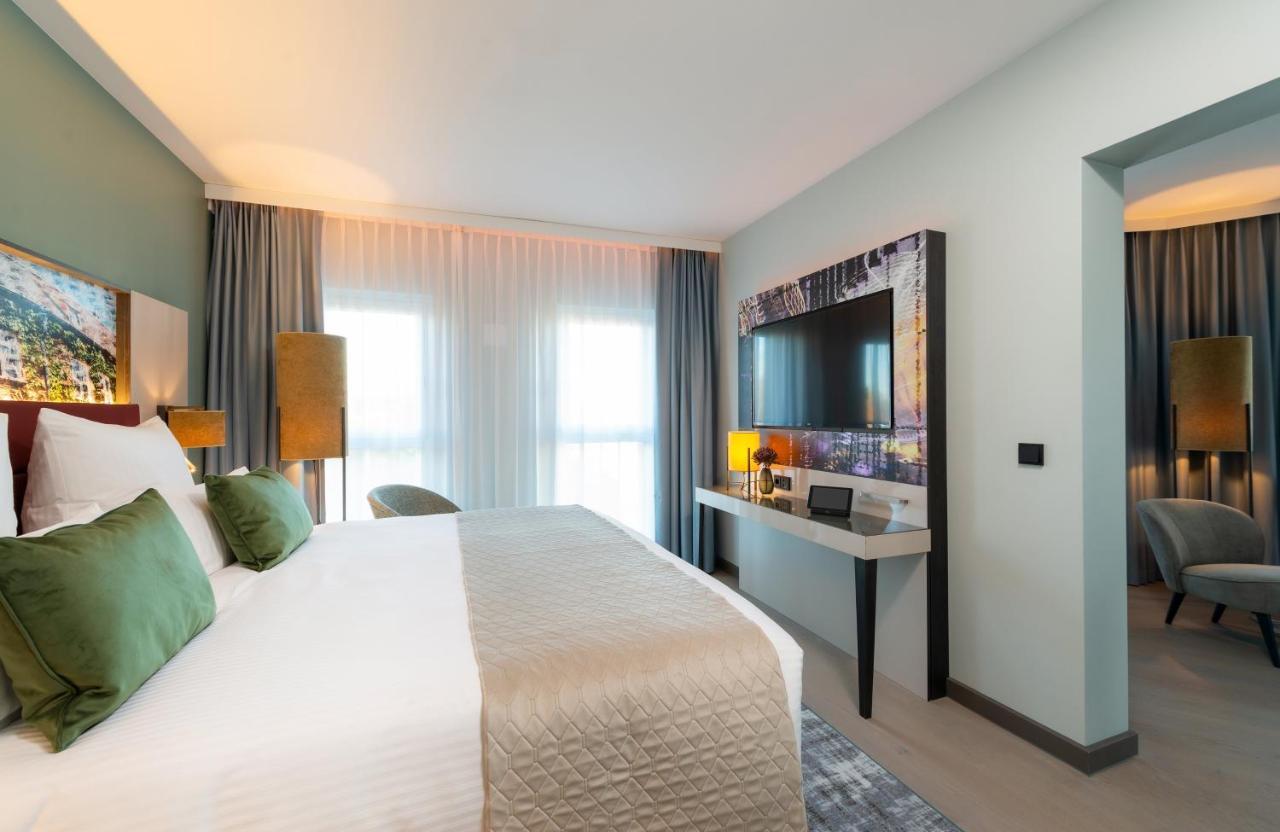 Leonardo Hotel