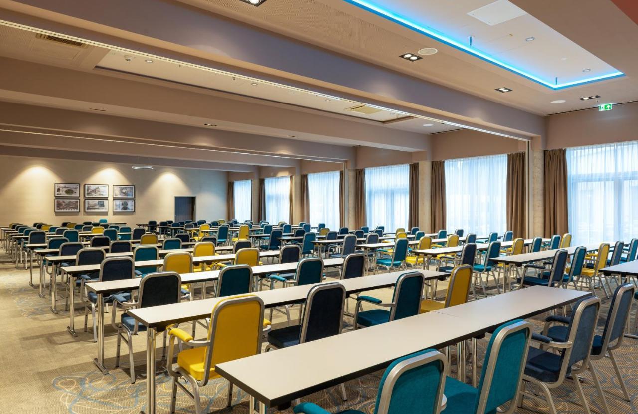 Leonardo Hotel 4*